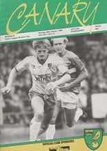 Norwich City v Barnsley 26-Aug-1985