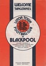 Luton Town v Blackpool 24-Apr-1976