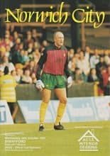 Norwich City v Brentford 30-Oct-1991