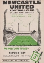 Newcastle United v Norwich City  22-Sep-1962