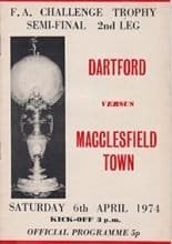Dartford v Macclesfield Town 06-Apr-1974
