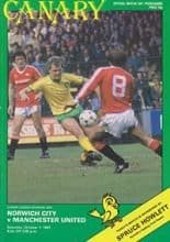 Norwich City v Manchester United 01-Oct-1983