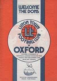 Luton Town v Oxford United 26-Dec-1975