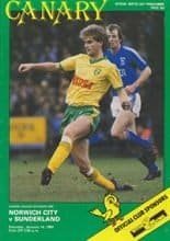 Norwich City v Sunderland 14-Jan-1984