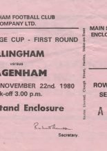Gillingham v Dagenham 22-Nov-1980