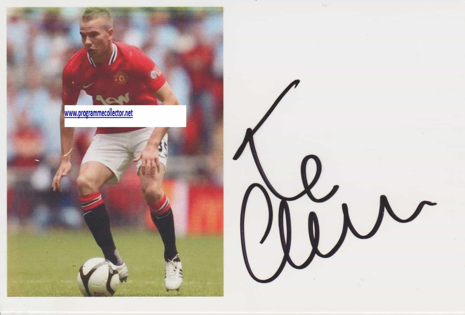 Tom Cleverley signed card