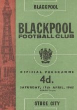 Blackpool v Stoke City 17-Apr-1965