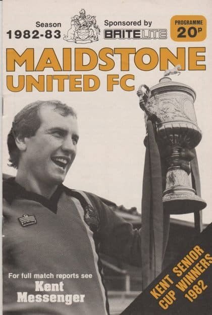 Maidstone United v Dagenham  27-Dec-1982