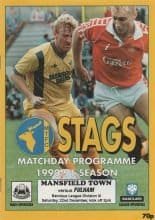 Mansfield Town v Fulham  22-Dec-1990