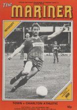 Grimsby Town v Charlton Athletic  12-Nov-1983