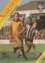 Grimsby Town v Oldham Athletic 01-May-1982
