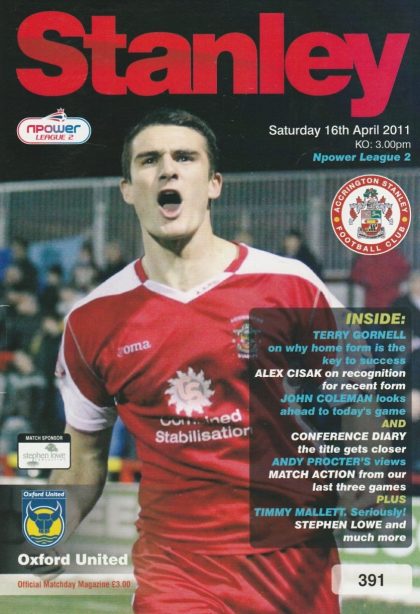 Accrington Stanley v Oxford United 16-Apr-2011