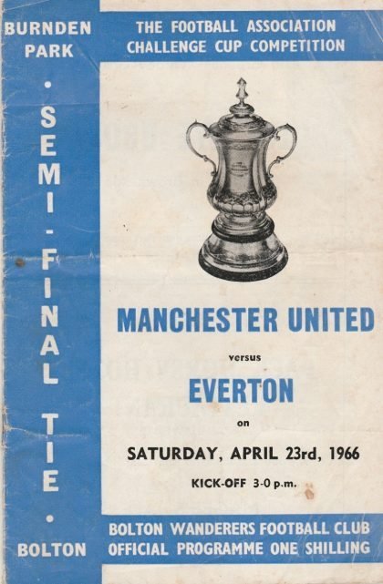 Manchester United v Everton 23-Apr-1966