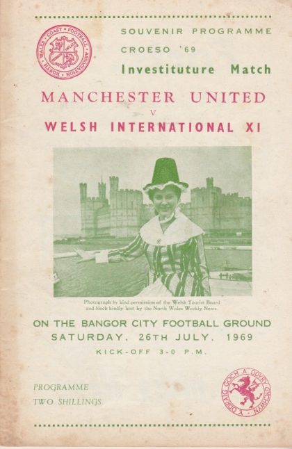 Welsh International XI v Manchester United   26-Jul-1969