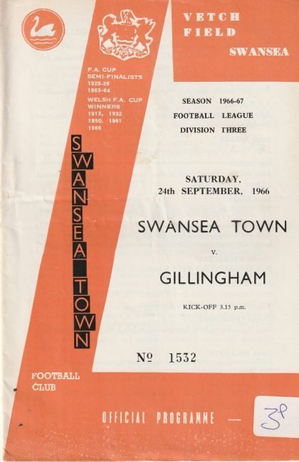 Swansea Town v Gillingham 24-Sep-1966