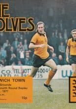 Wolverhampton Wanderers v Ipswich Town 01-Feb-1977