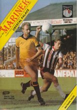 Grimsby Town v Crystal Palace 20-Apr-1982
