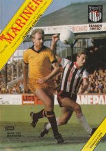 Grimsby Town v Oldham Athletic 01-May-1982