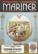 Grimsby Town v Oldham Athletic  26-Dec-1986