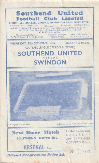 Southend United v Swindon Town 25-Sep-1957