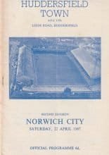 Huddersfield Town v Norwich City 22-Apr-1967