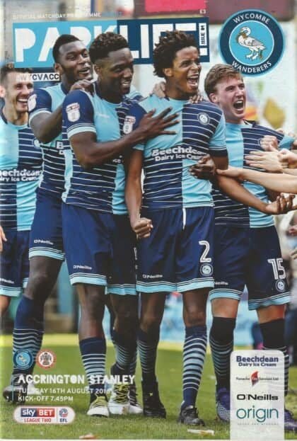 Wycombe Wanderers v Accrington Stanley 16-Aug-2016